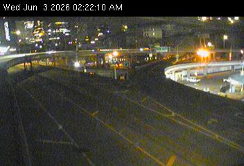 Live traffic camera view: Brooklyn Bridge from FDR Drive, sourced from NYC DOT